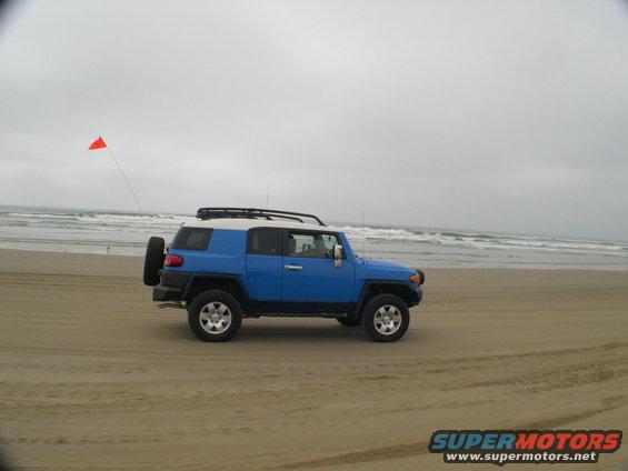 surf-n-turf-07-052.jpg Fjamming headed out.