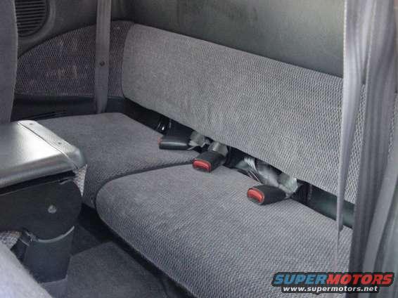 interiorreardriver.jpg interior rear seats