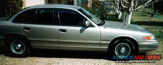 94_crown_vic_38.jpg 