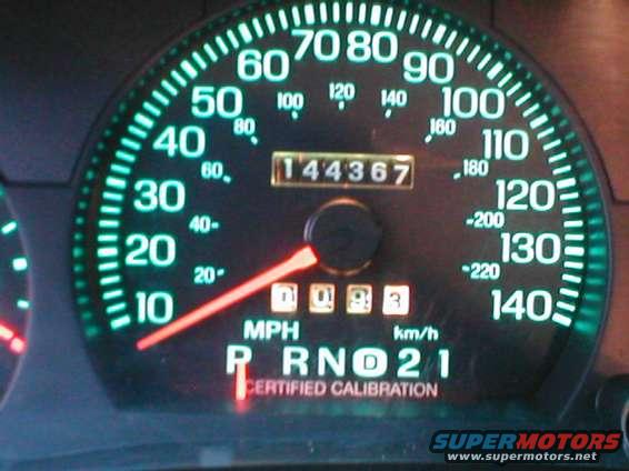 gauges_close.jpg 