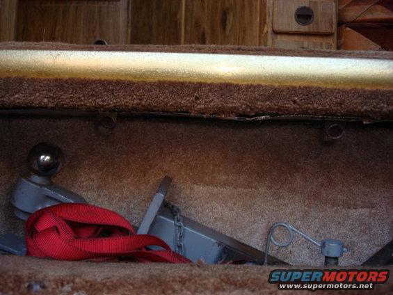 toolbox04.jpg a shot of the worn out without the boxes