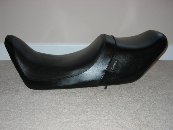 gs1100e-corbin-seat-002.jpg 
