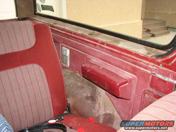 img_1608.jpg panels that I got out of an '88. Much nicer now with the rear light and pockets