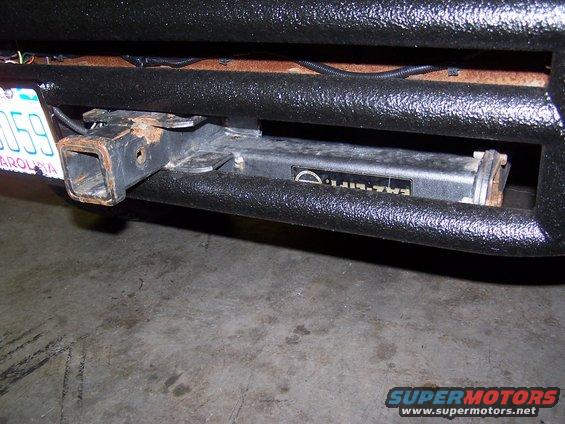 100_1954.jpg hitch turned upside down, bumper made to fit tightly against it.