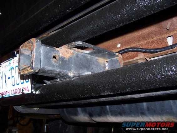 100_1955.jpg hitch turned upside down for more ground clearance.
who knows if this is any weaker running the hitch like this?