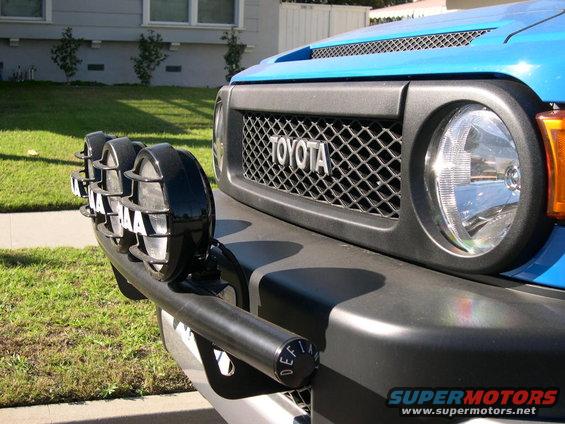 Defiant Light bar w/ 3 piaa 580 fogs