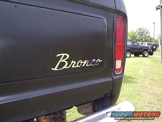brutus106.jpg Cool little Bronco sticker.