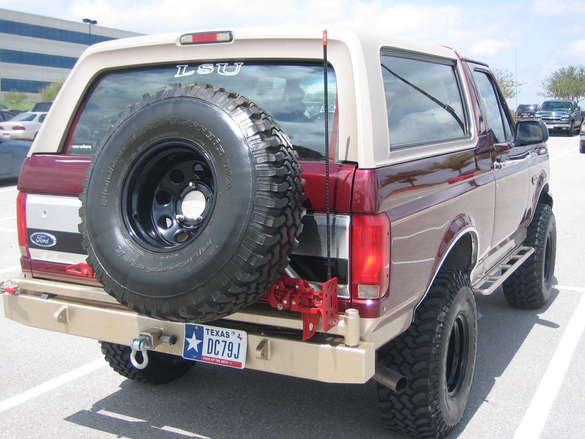 1996 Ford Bronco photo
