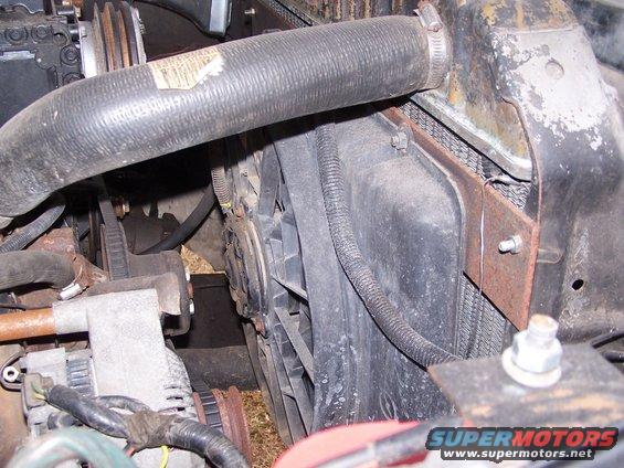 bronco-1207-002.jpg Electric Fan, set to always run on high