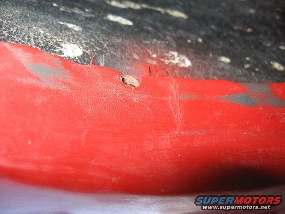 img_1235.jpg Dark grey areas are where tires rubbed fender.