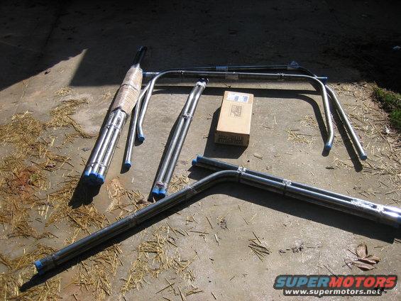 picture-527.jpg S&W Racecars 10 pt rollcage w/family bars for 1978+ Fullsize bronco