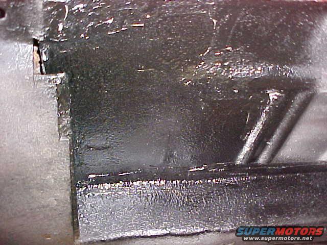 mvc017s.jpg Undercoat on the bottom side