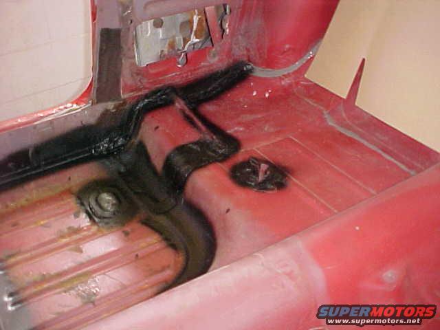 mvc021s.jpg Back seat floor