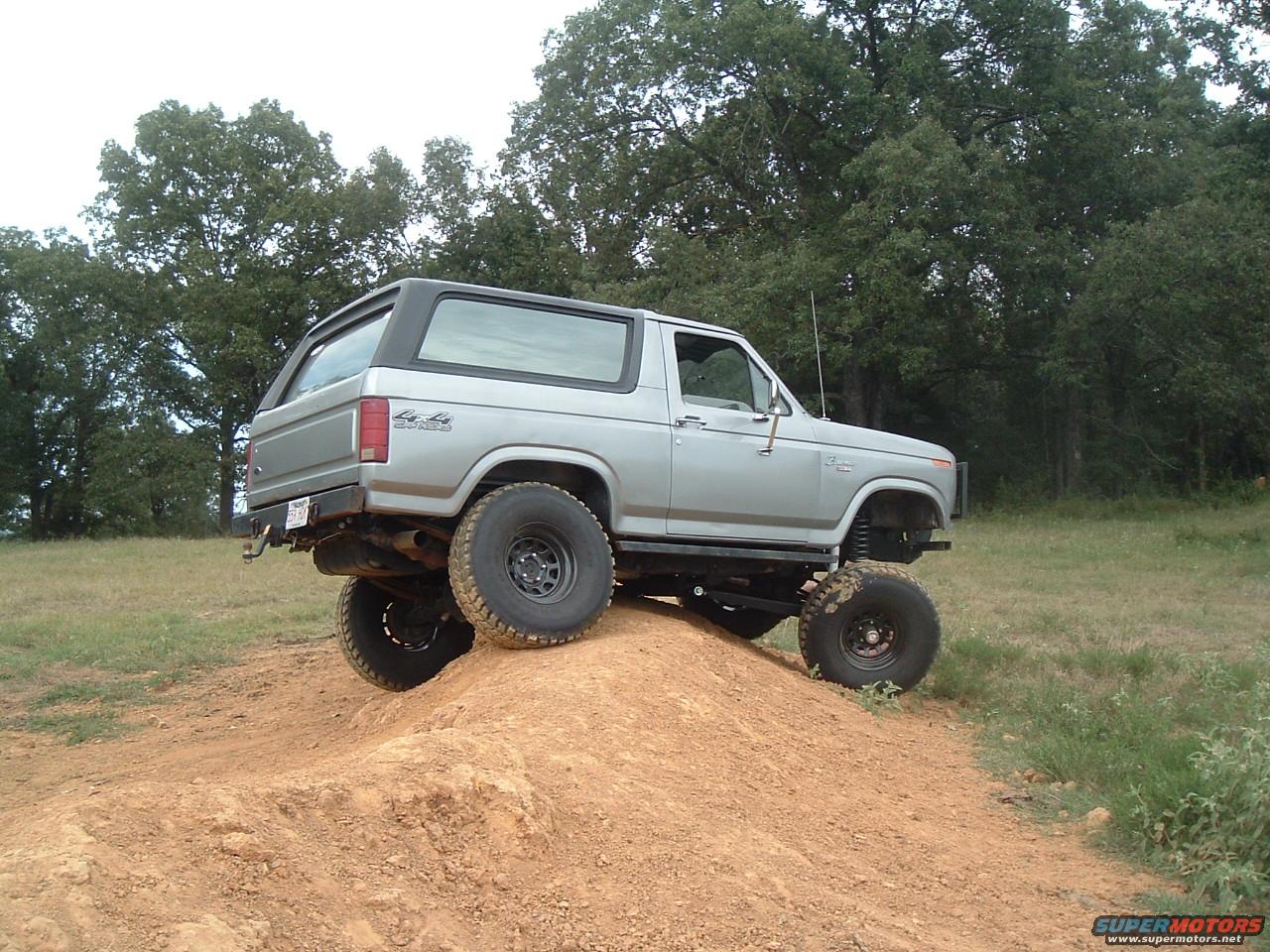 1986 Ford Bronco photo