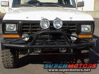 another pic of bumper can see fog lights too