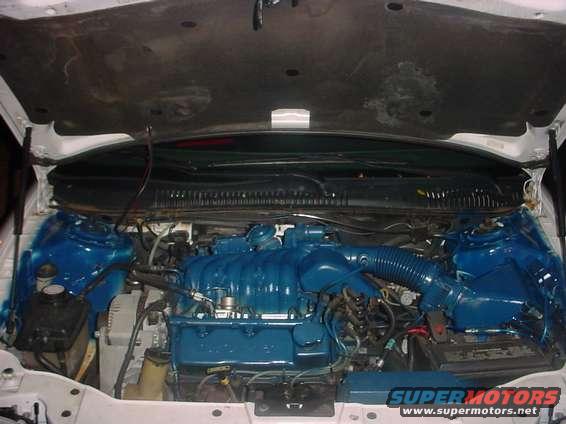 engine_01.jpg Blue is kewl.