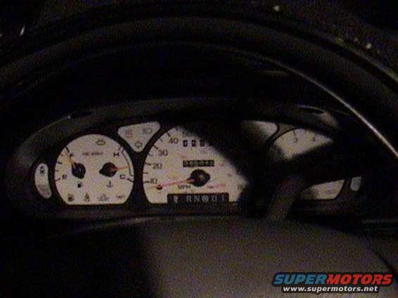 dsc00091.jpg White Face Gauges (Bad night shot)