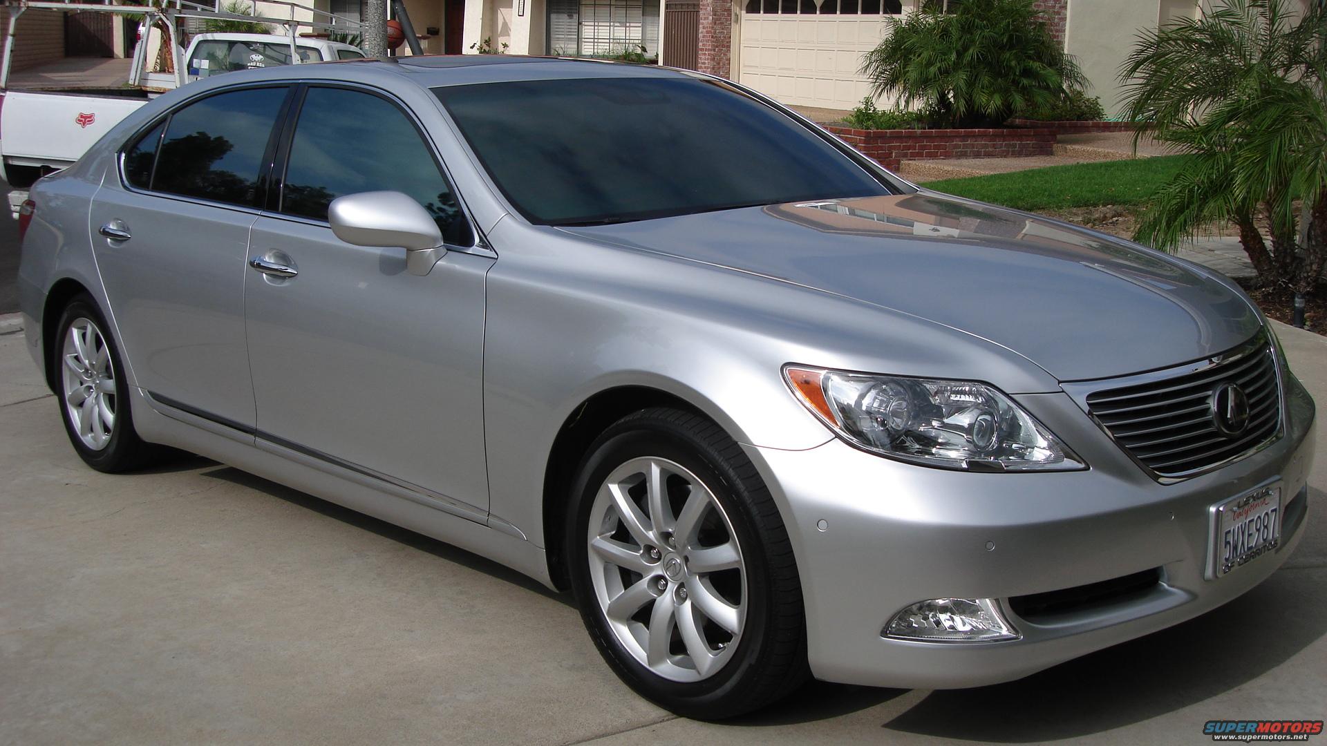 Lexus LS430