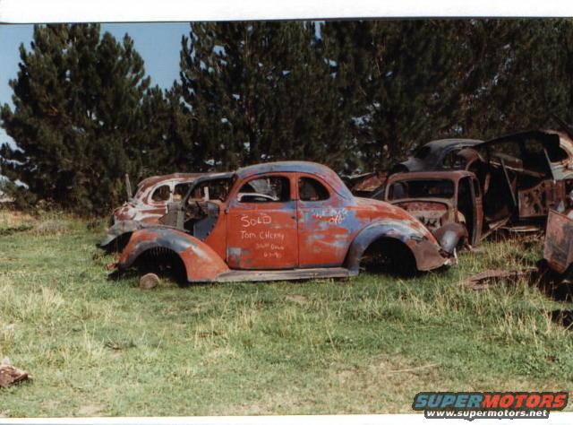 1938 Ford Coupe “hemi power”