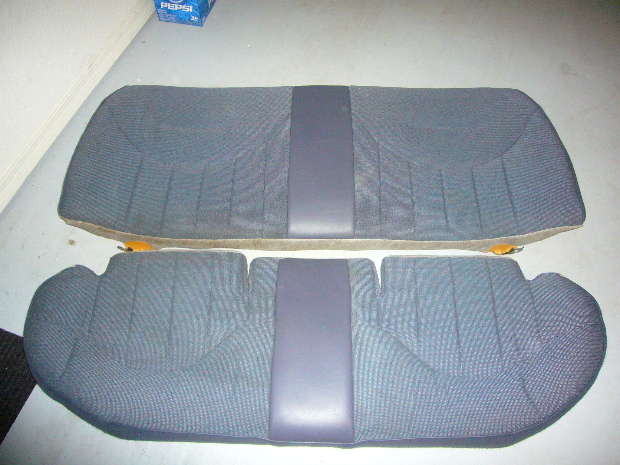 2000 Ford Crown Victoria photo