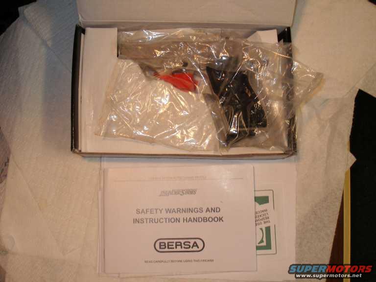 1998 Ford Crown Victoria photo
