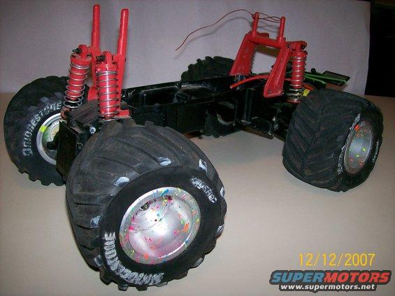 100_0952.jpg Big Brute frame