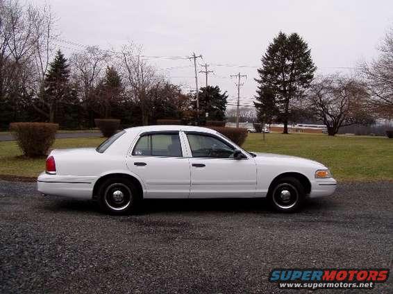 crown_vic2.jpg 