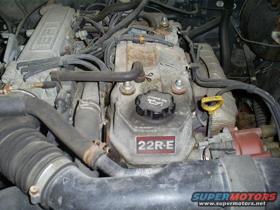 Close-up of a Toyota 22R-E engine, showing the valve cover and oil cap