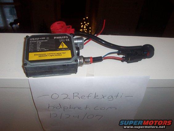 Philips LVQ 212-L300 ballast for Xenon light bulbs with wiring