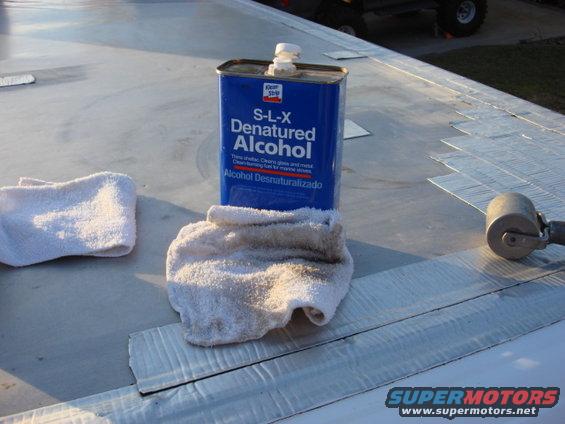 roof-patch-rear_3.jpg I washed the RV (it needed it) and then scrubed the area to be sealed with the alcohol and rags till they were clean.