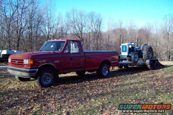 stimp-and-40002.jpg testing the new F-250 springs...successful test!