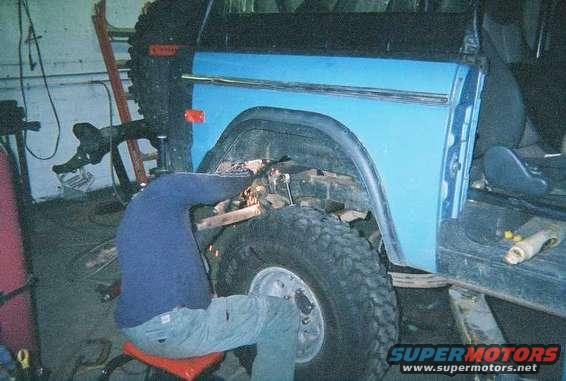 Chris Welding Shackle back on