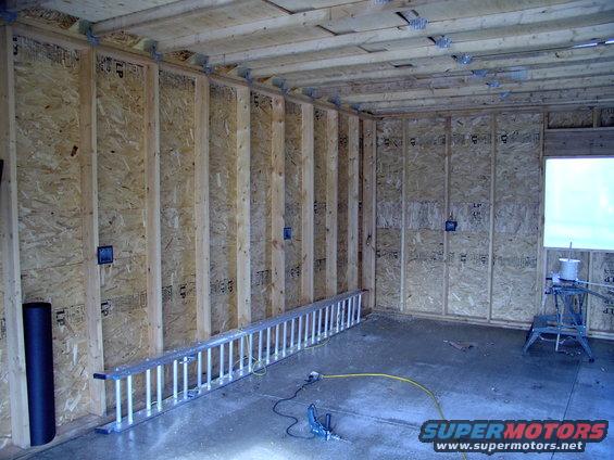 img_0410.jpg Here a quad, there a quad, everywhere a quad, quad. May as well wire it with quad receptacles, it's pennies more and you won't need power bars.