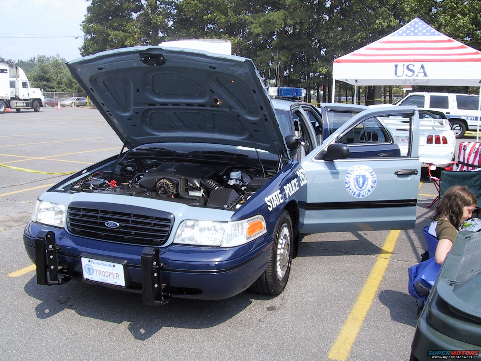 2000 Ford Crown Victoria “352”