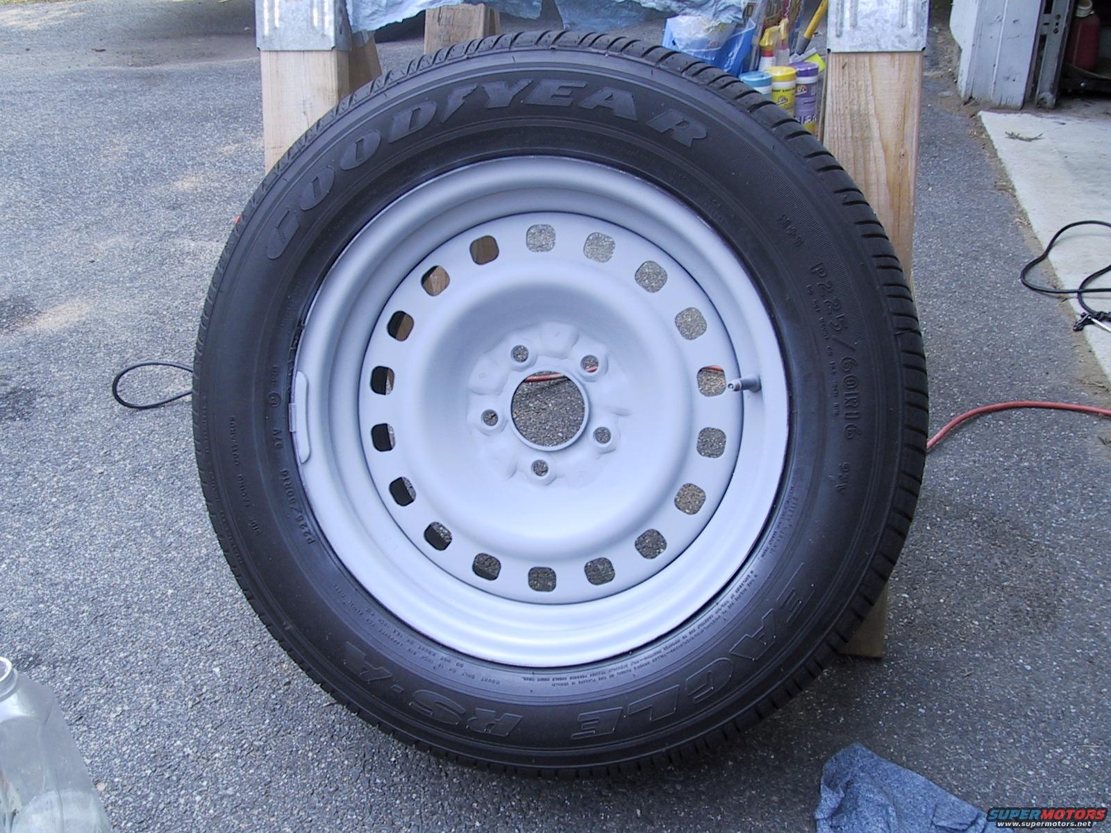 2000 Ford Crown Victoria photo