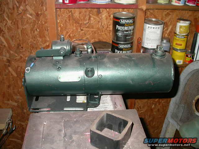 dscn5725.jpg 12v hydraulic pump, from a snow plow.