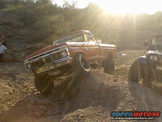 truck-at-table-mesa-rd.3.jpg 