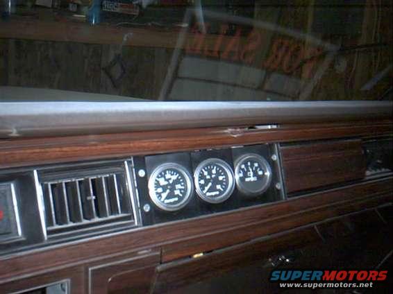 gauges in dash