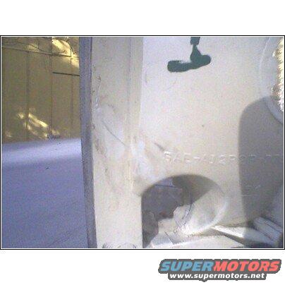 7779-ford-ranchero-left-front-corner-lens-repair11008-.jpg 