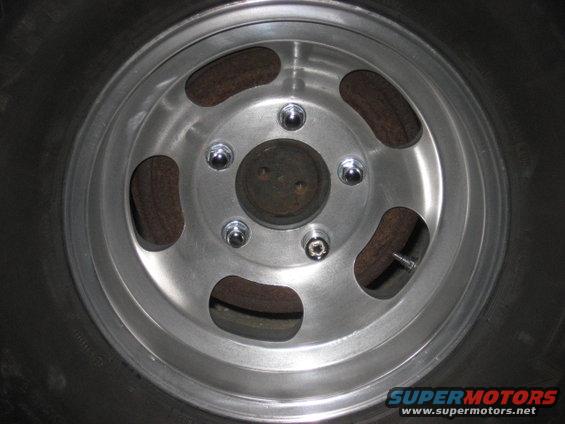 img_0723.jpg Still some pitting and gouges visible, but just fine for a parts runner.