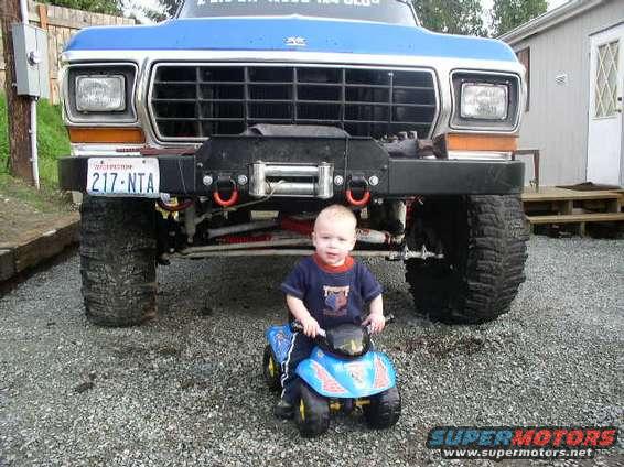 gav17.jpg My son and his Spderman 4wheeler.