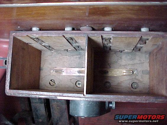 KW wooden coil box is from a late 1912 / early 1913