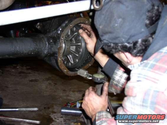 pc150031.jpg Dailing in good.