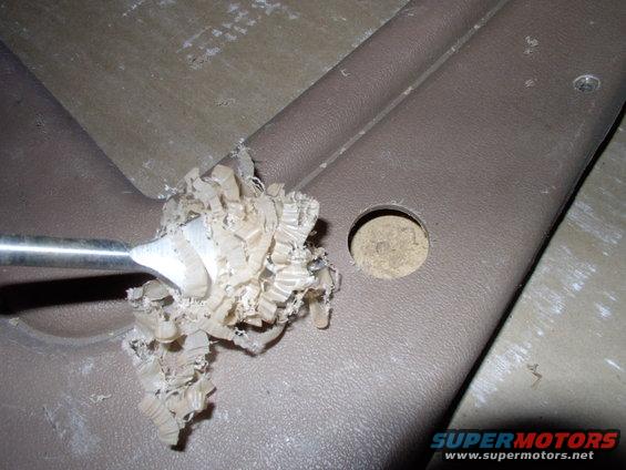 img_0015.jpg Yeah I know a spade drill ain't for vinyl, but if worked just fine.