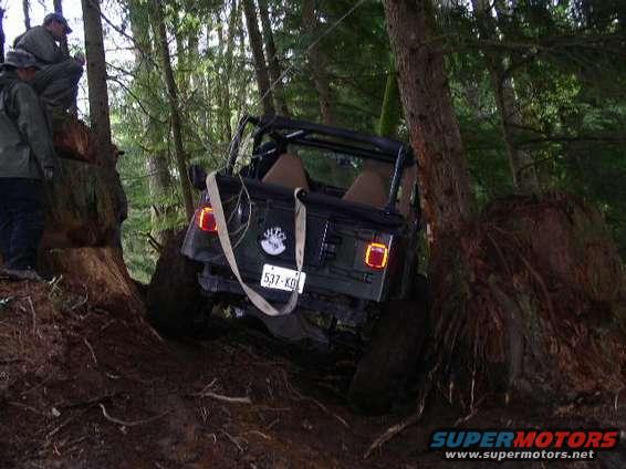 sackup02.jpg Ryan gettin it awn