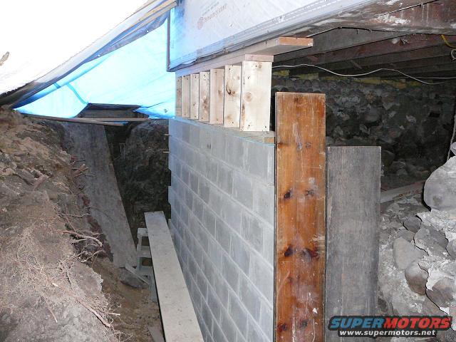 1st secion cinder block wall complete.