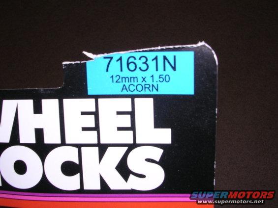 Packaging for wheel locks with part number 71631N, size 12mm x 1.50, and type ACORN