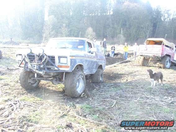 Berne pulln Kurt out of the ditch
