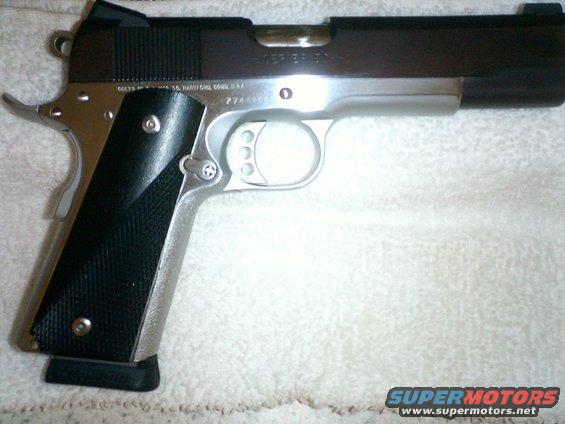 cimg1107.jpg bronco guns 