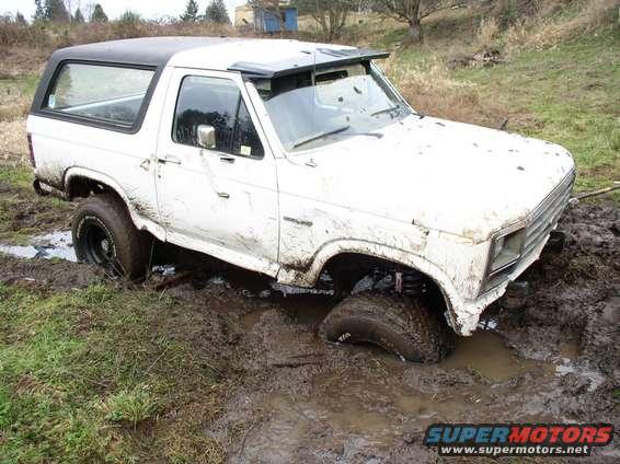 That front tire was stuffed with wood blocks underneath and its still sinkn.